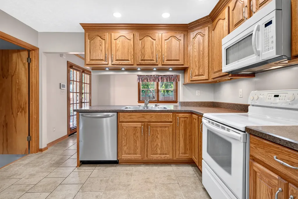 4501 Swako Lane Louisville KY 40216