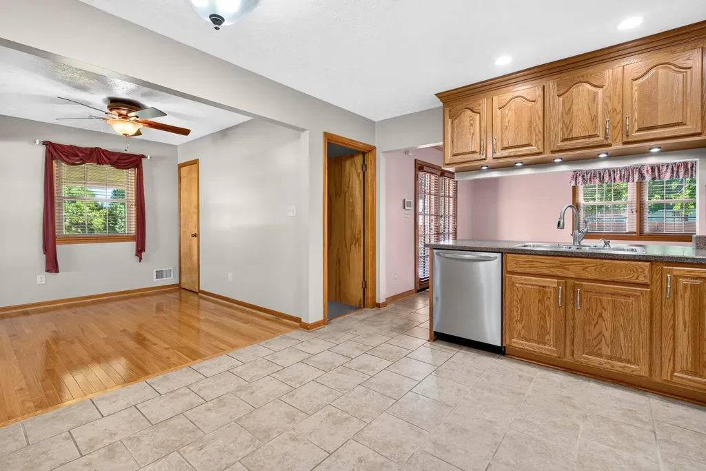 4501 Swako Lane Louisville KY 40216