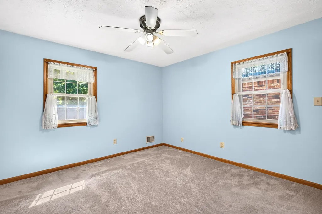 4501 Swako Lane Louisville KY 40216