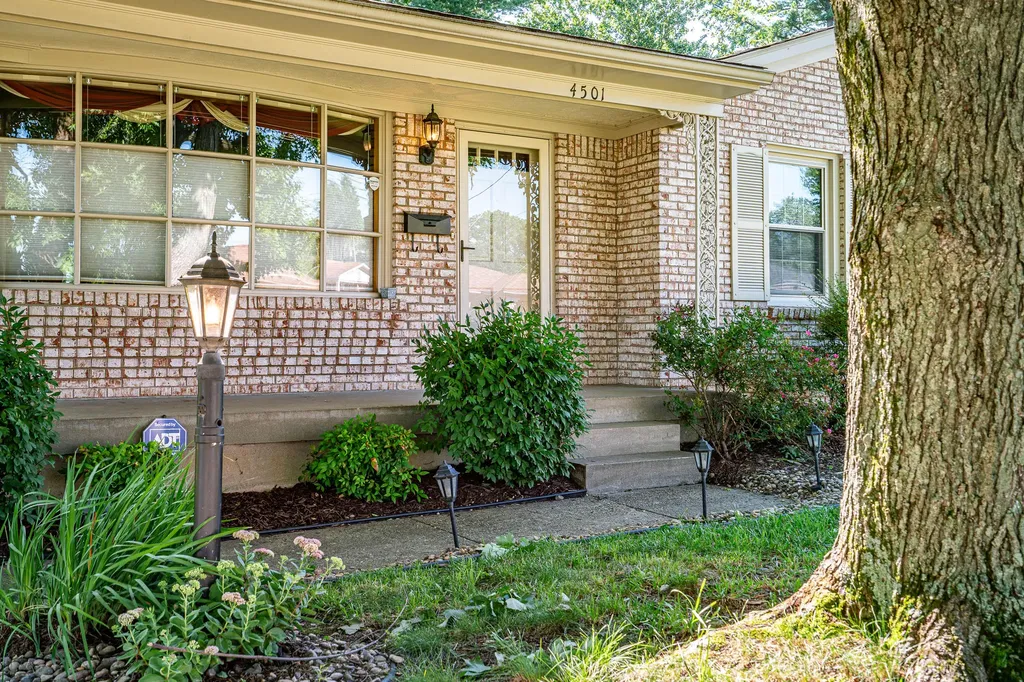 4501 Swako Lane Louisville KY 40216