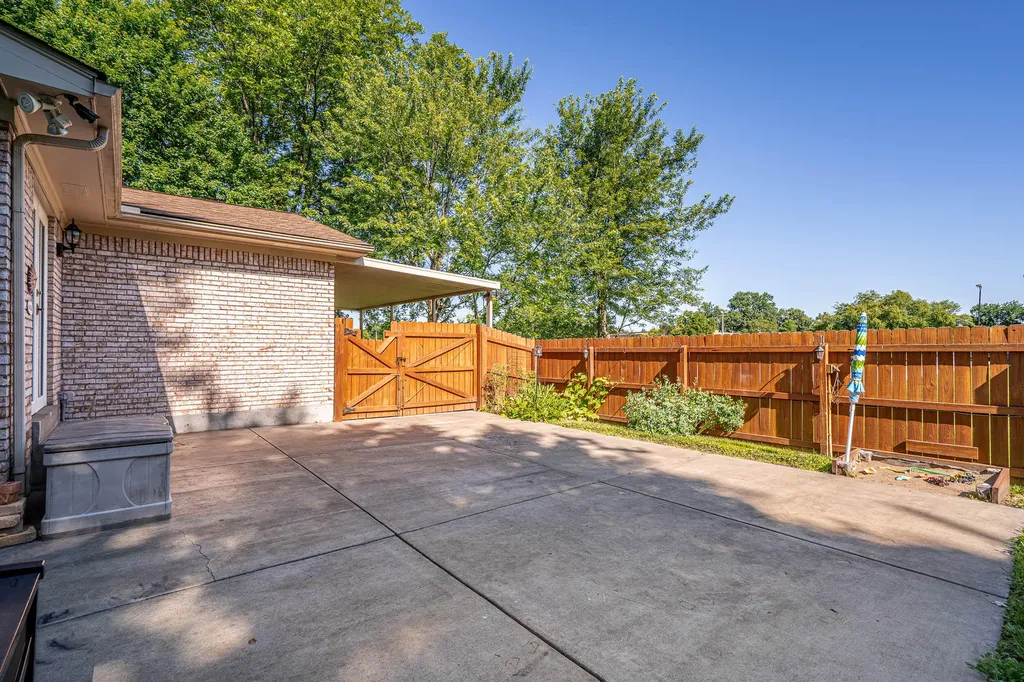 4501 Swako Lane Louisville KY 40216