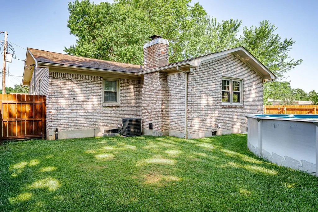 4501 Swako Lane Louisville KY 40216