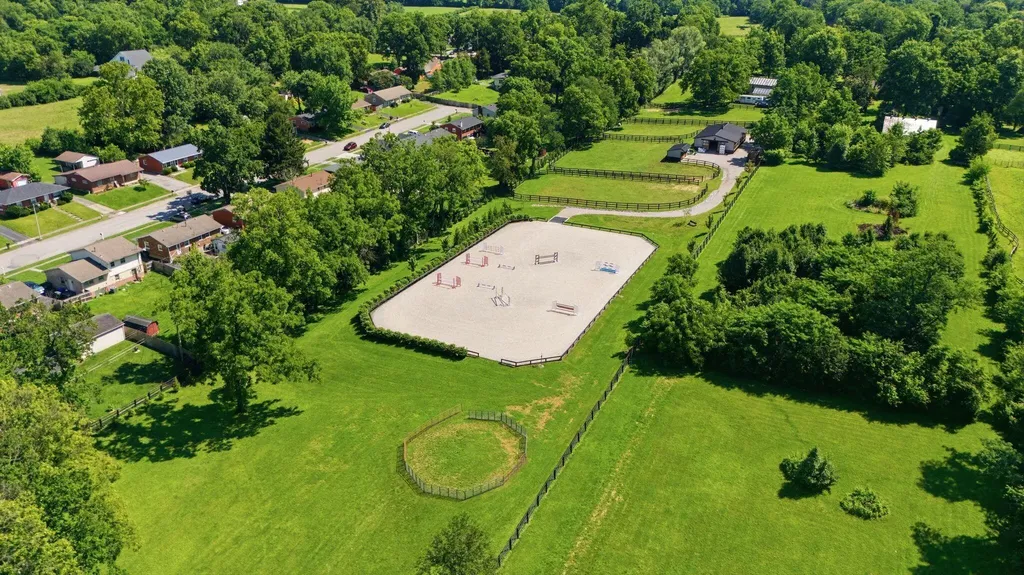 166 Swigert Avenue Lexington KY 40505