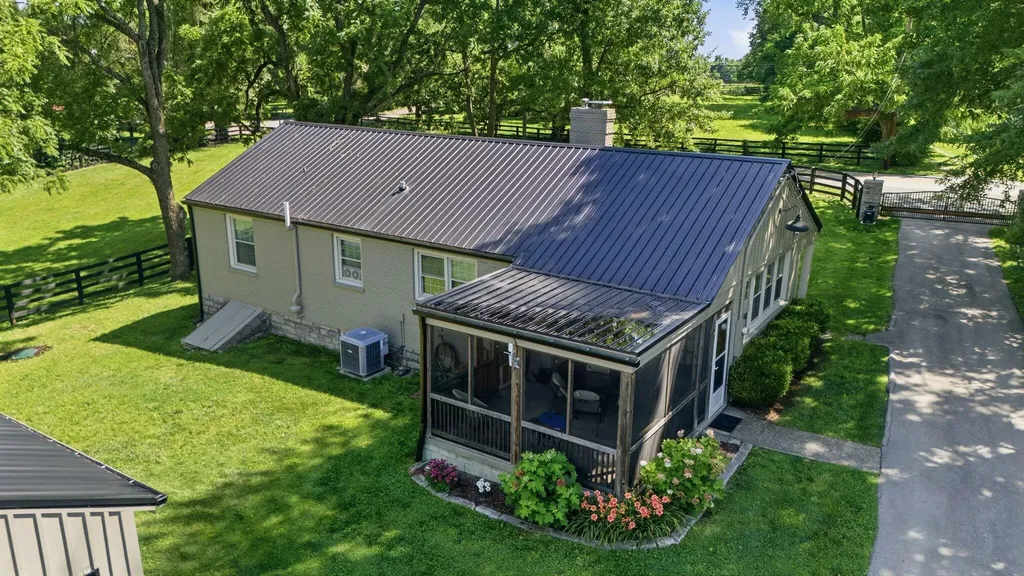 166 Swigert Avenue Lexington KY 40505