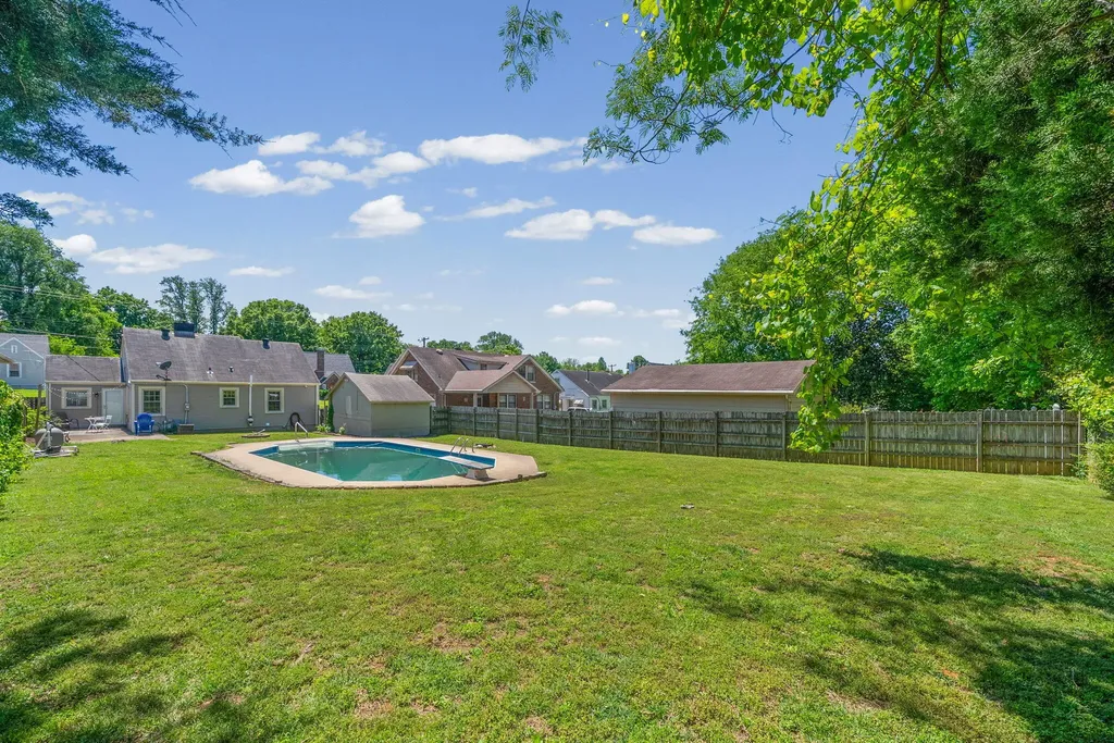 116 Mooreland Drive Hopkinsville KY 42240