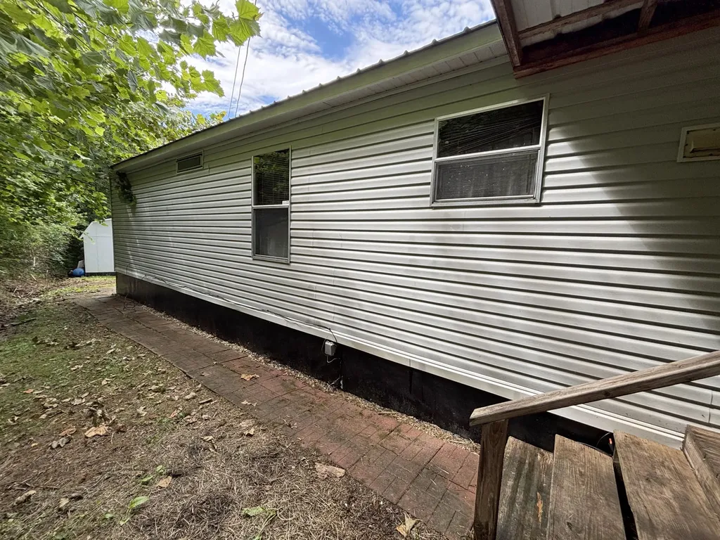 663 Sol Hollow Road Manchester KY 40962