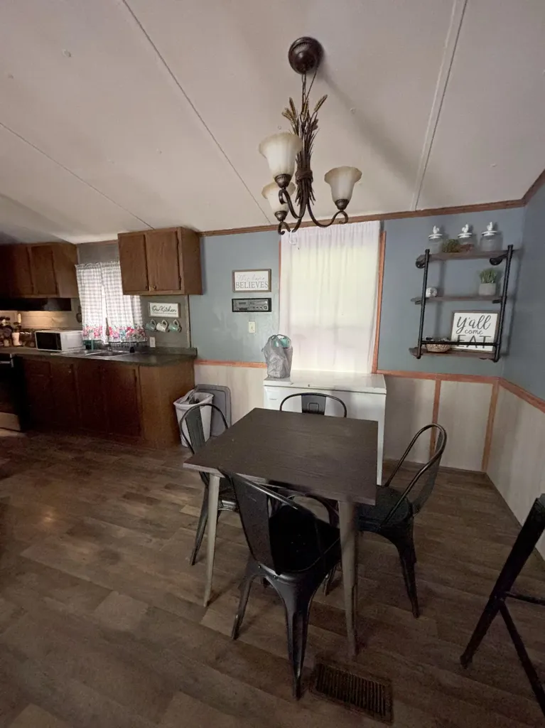 663 Sol Hollow Road Manchester KY 40962
