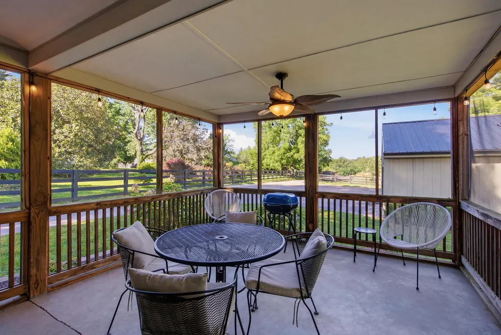 166 Swigert Avenue Lexington KY 40505