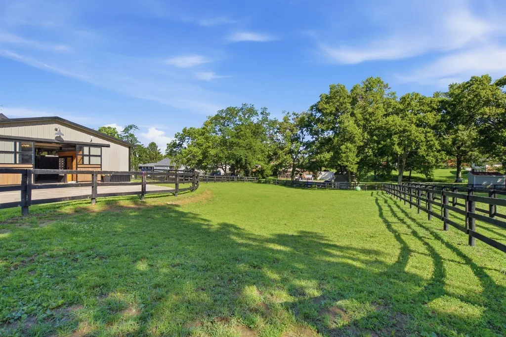 166 Swigert Avenue Lexington KY 40505