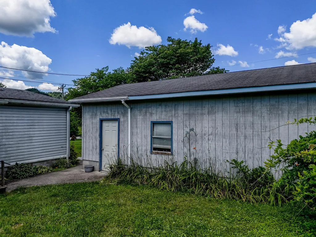 460 Rockfork Road Morehead KY 40351