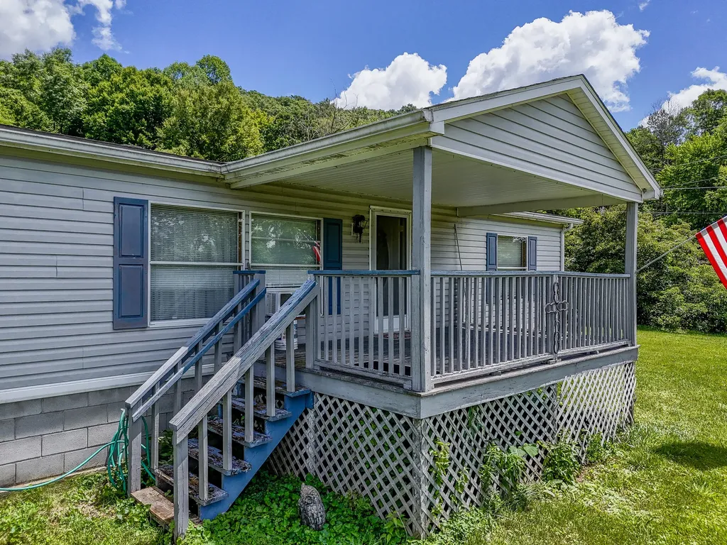 460 Rockfork Road Morehead KY 40351
