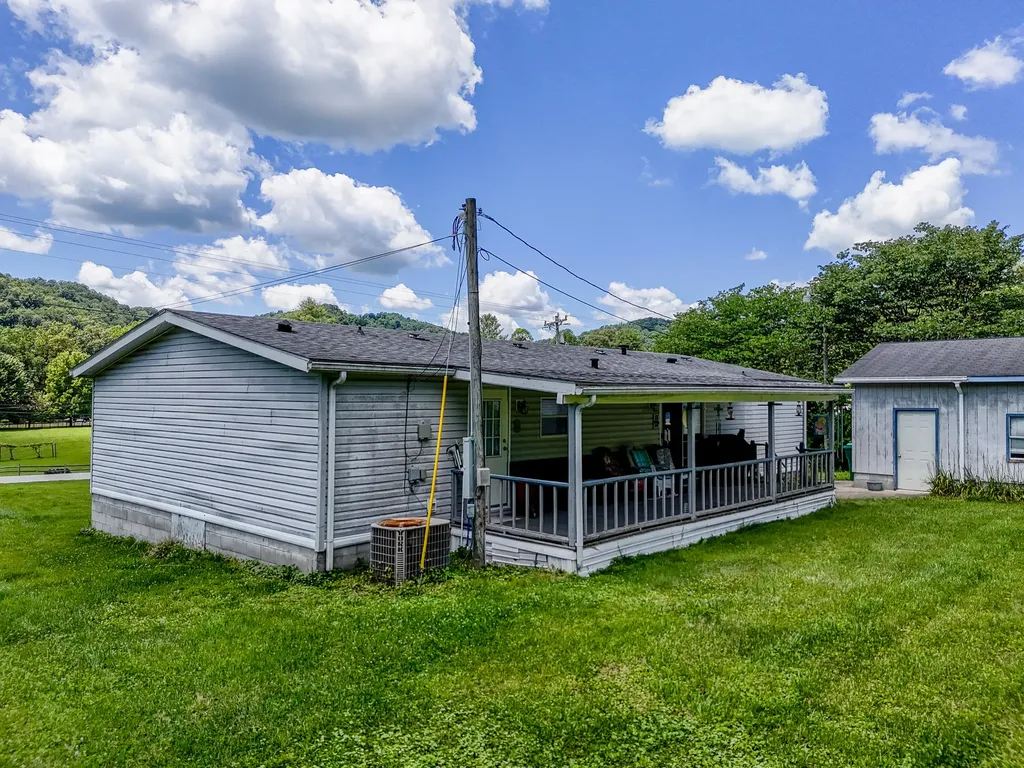 460 Rockfork Road Morehead KY 40351