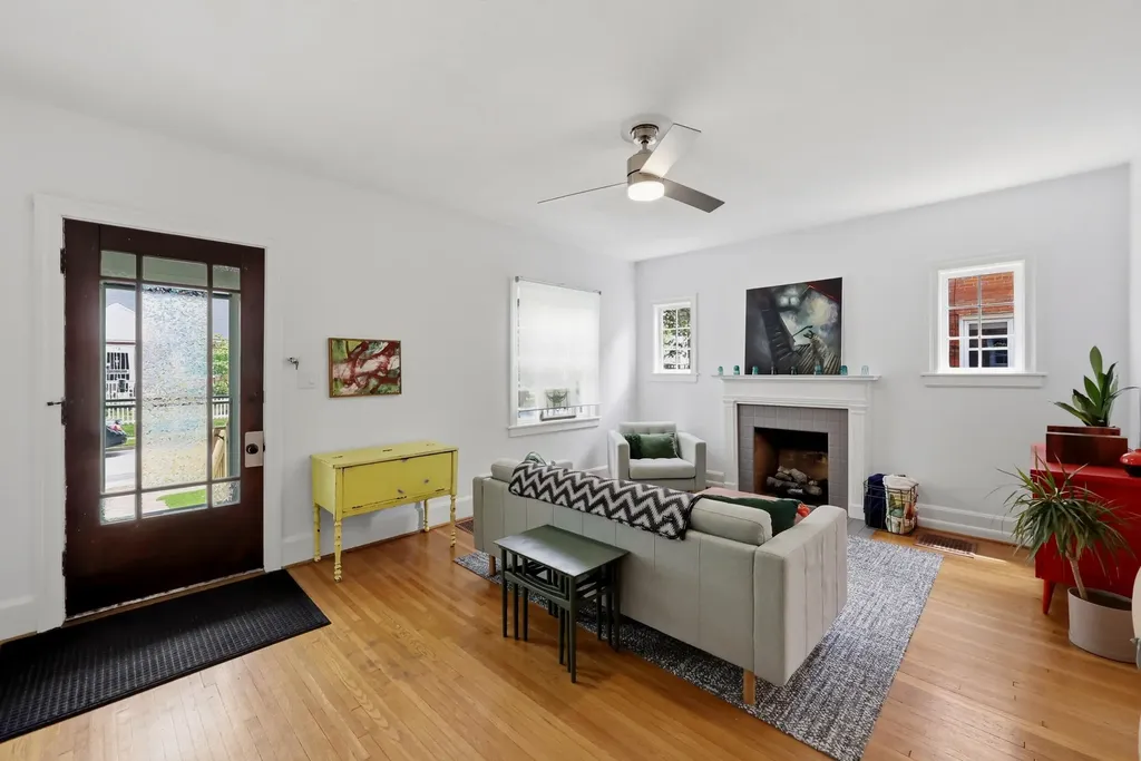 170 Burnett Avenue Lexington KY 40505