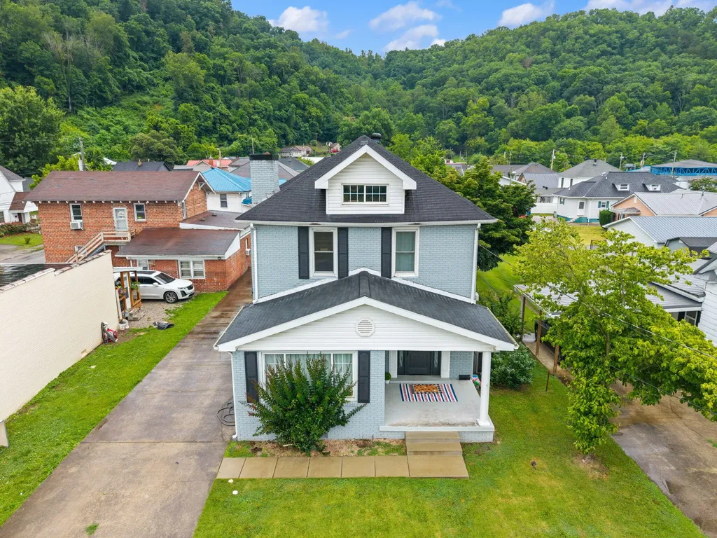 305 Euclid Avenue Paintsville KY 41240