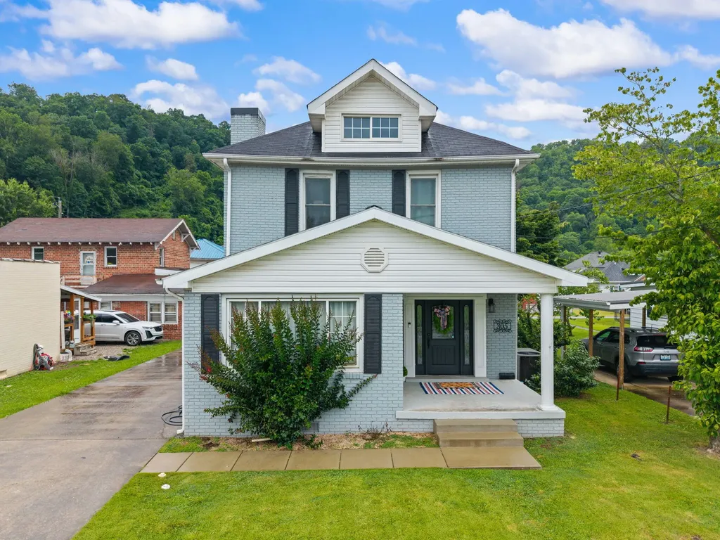 305 Euclid Avenue Paintsville KY 41240