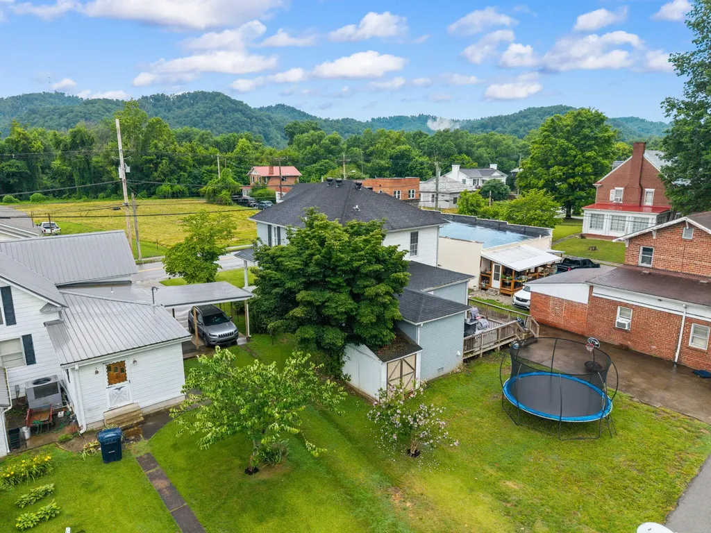 305 Euclid Avenue Paintsville KY 41240