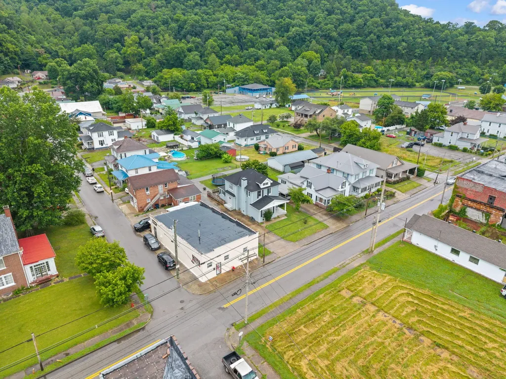 305 Euclid Avenue Paintsville KY 41240