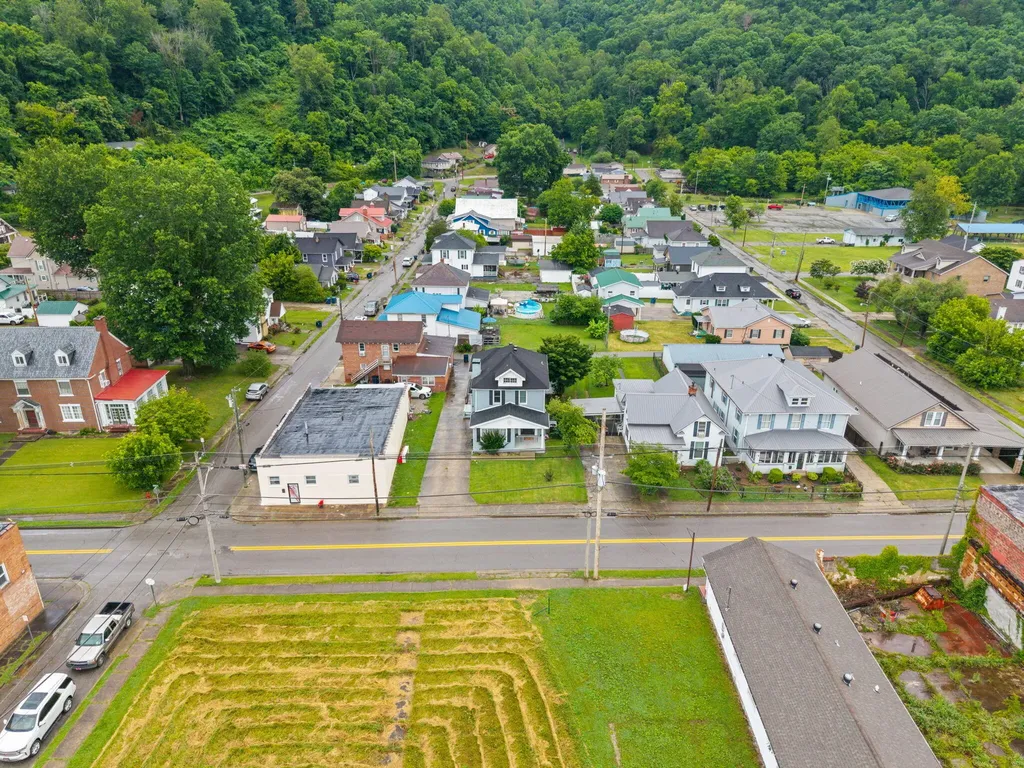 305 Euclid Avenue Paintsville KY 41240