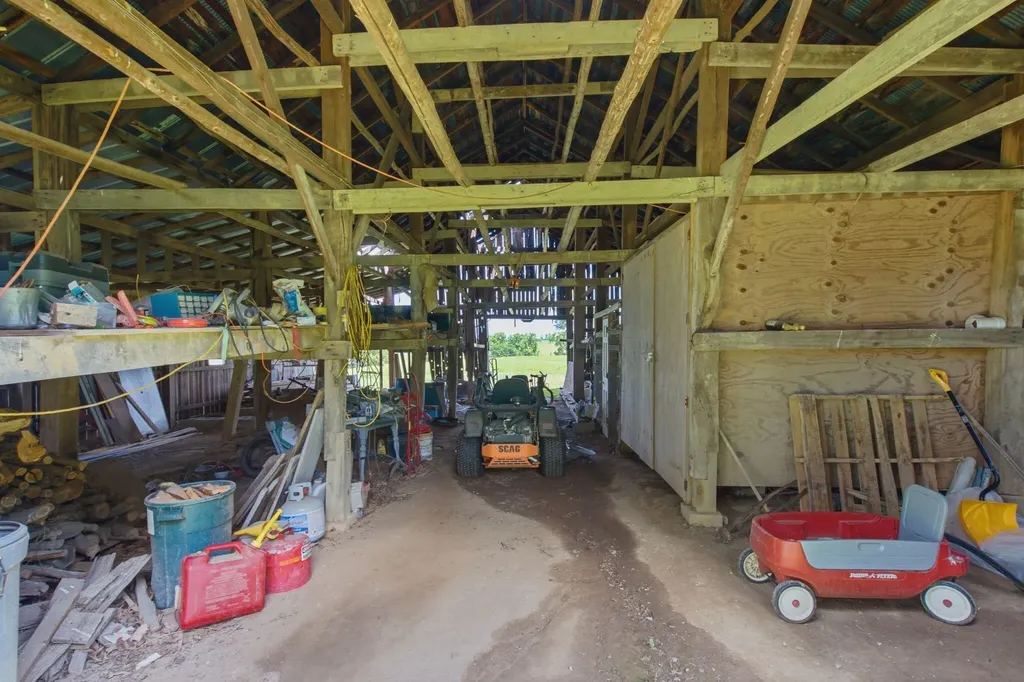 8586 Wades Mill Road Mt Sterling KY 40353