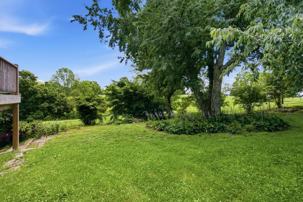 8586 Wades Mill Road Mt Sterling KY 40353