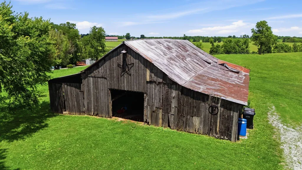 8586 Wades Mill Road Mt Sterling KY 40353