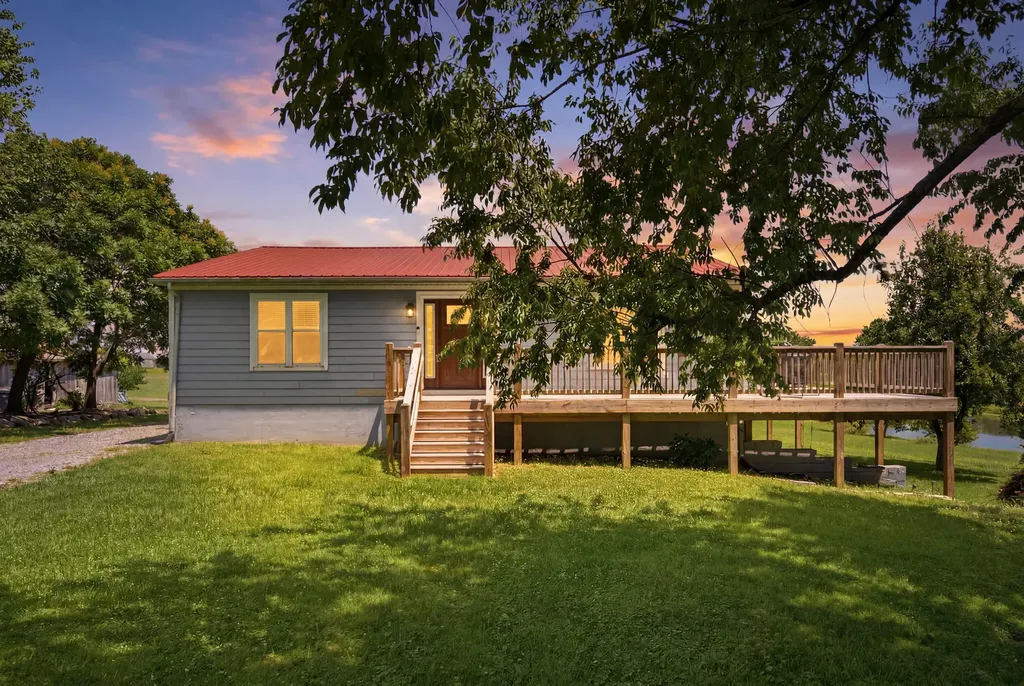 8586 Wades Mill Road Mt Sterling KY 40353