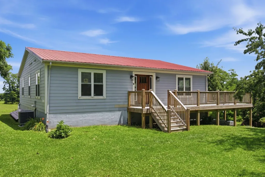 8586 Wades Mill Road Mt Sterling KY 40353