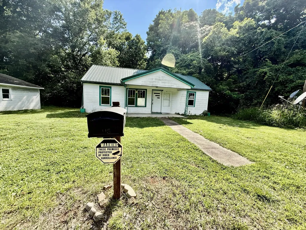 115 Military Road Herndon KY 42236
