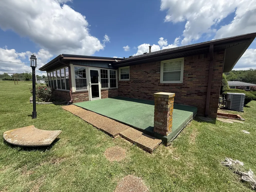 414 Elwood Drive Danville KY 40422