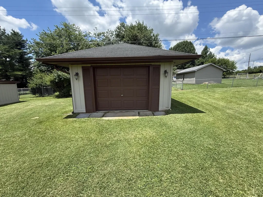 414 Elwood Drive Danville KY 40422