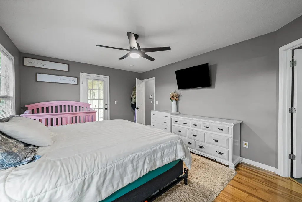 54 Victoria Drive Cadiz KY 42211
