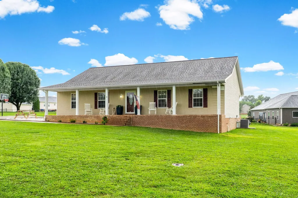 54 Victoria Drive Cadiz KY 42211