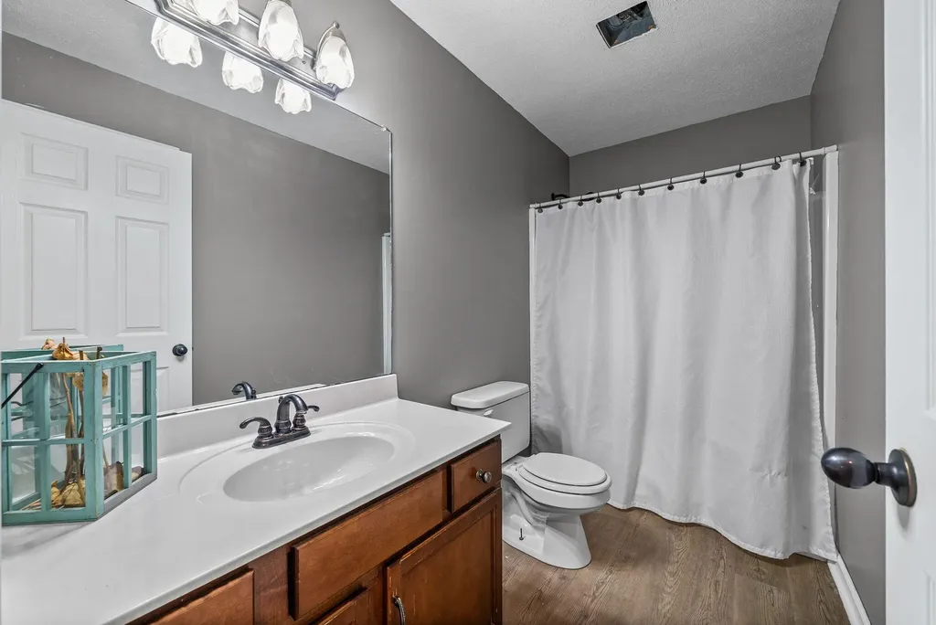 54 Victoria Drive Cadiz KY 42211