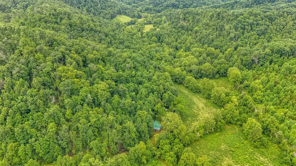 684 Lower Twin Road Jackson KY 41339