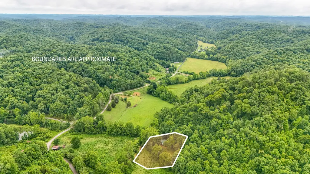 684 Lower Twin Road Jackson KY 41339