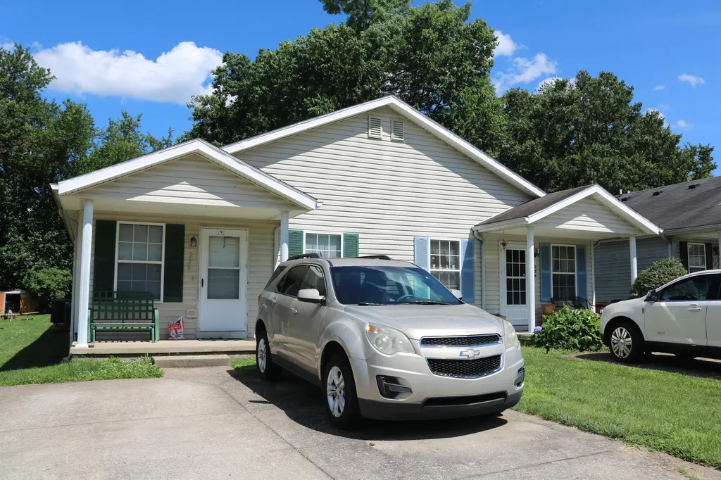 236 M.l.k. Jr Boulevard Versailles KY 40383