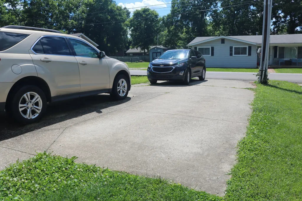 236 M.l.k. Jr Boulevard Versailles KY 40383
