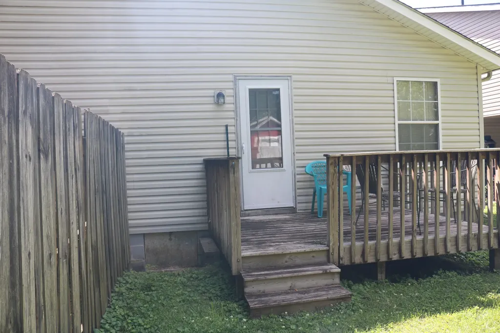 236 M.l.k. Jr Boulevard Versailles KY 40383