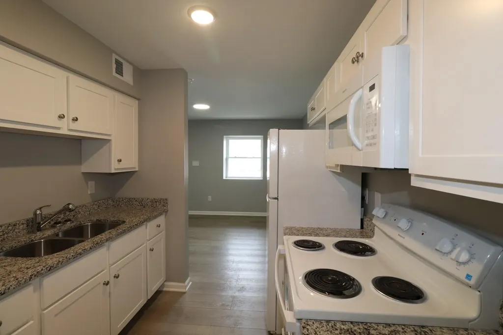 203 S 1st Street Nicholasville KY 40356