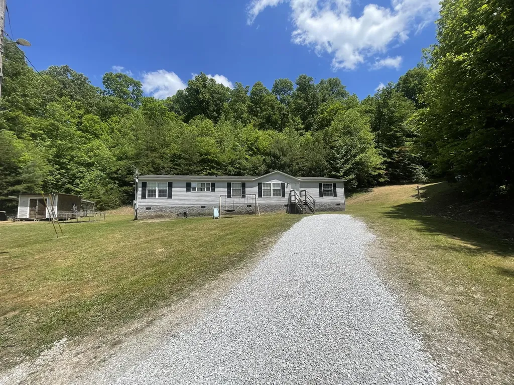 1510 Goodin Creek Road Barbourville KY 40906