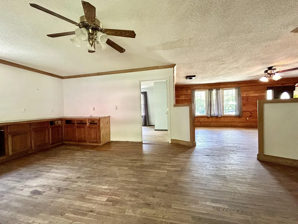 3694 Sandhill Road Whitley City KY 42653