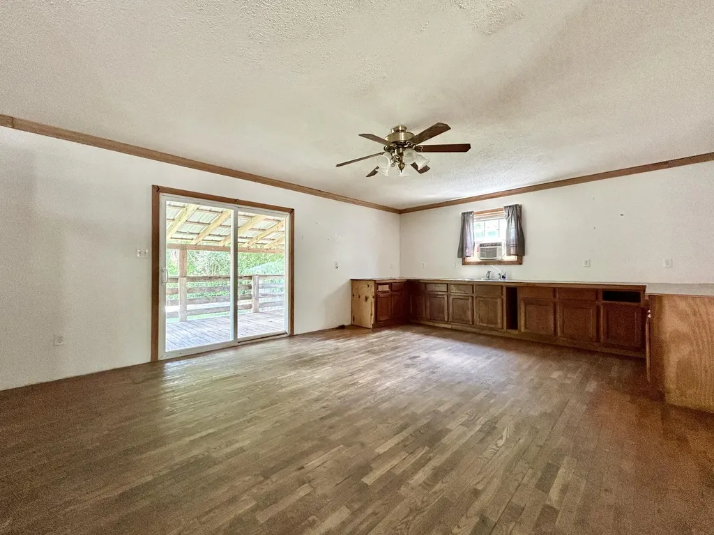 3694 Sandhill Road Whitley City KY 42653