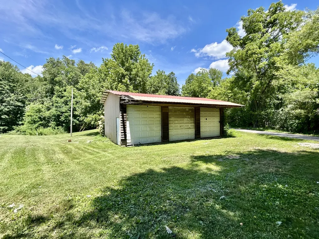 3694 Sandhill Road Whitley City KY 42653