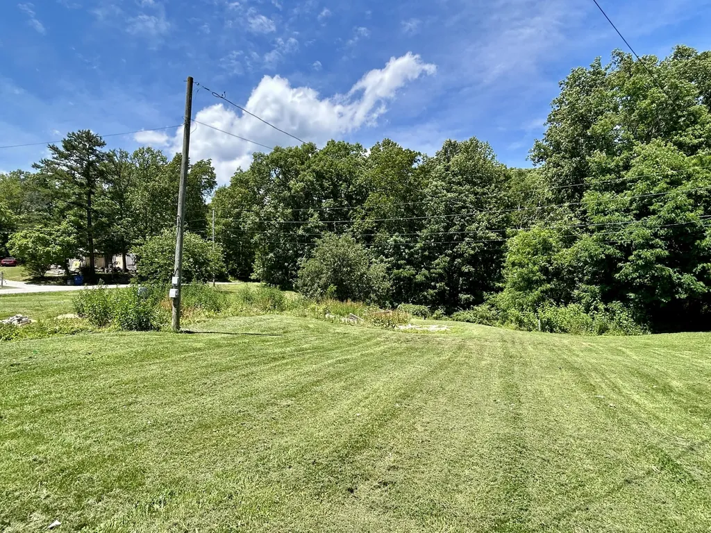 3694 Sandhill Road Whitley City KY 42653