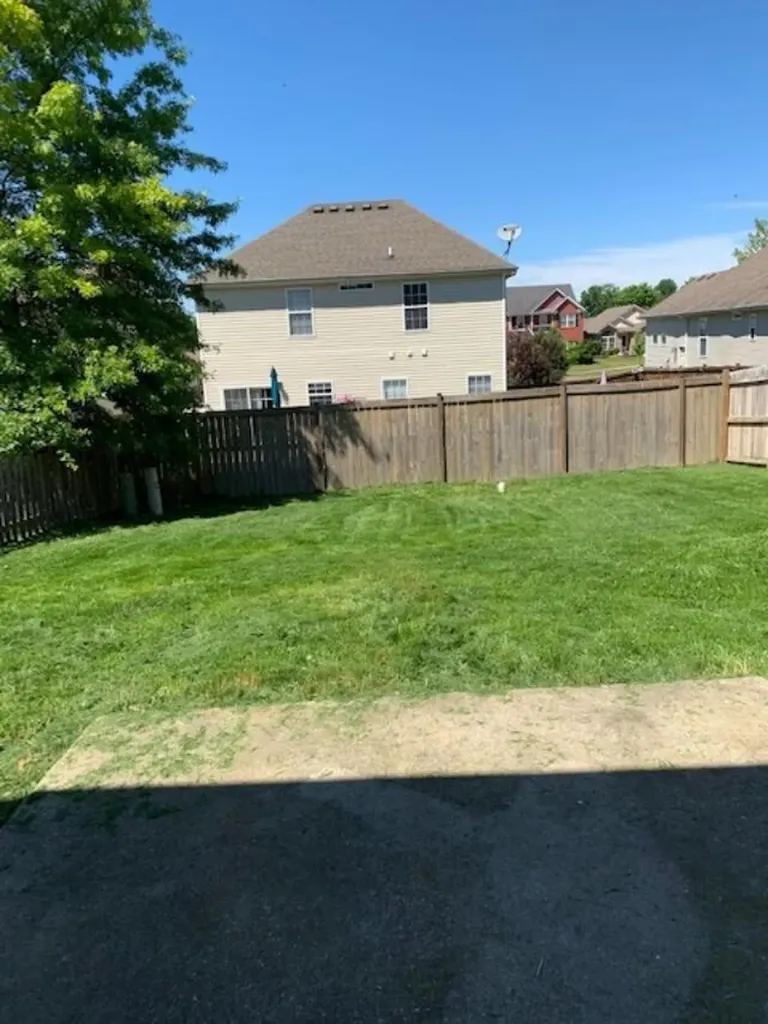 3212 Sweet Clover Lane Lexington KY 40509
