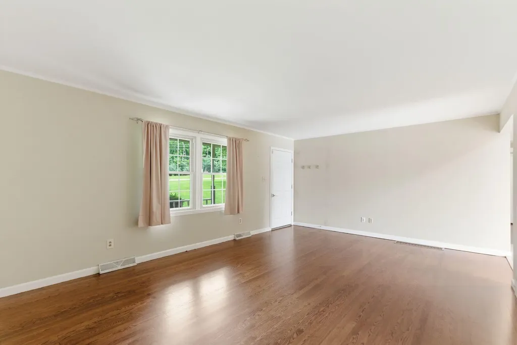 5666 Winchester Road Lexington KY 40509