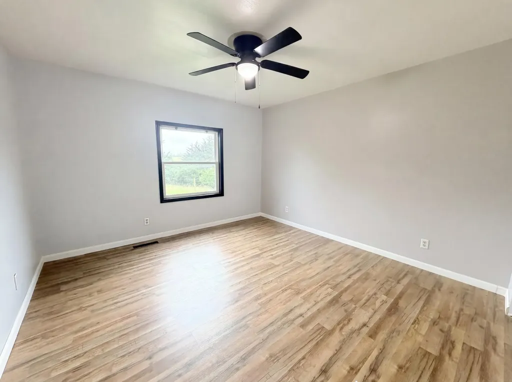 144 Lizzie Wallin Crab Orchard KY 40419