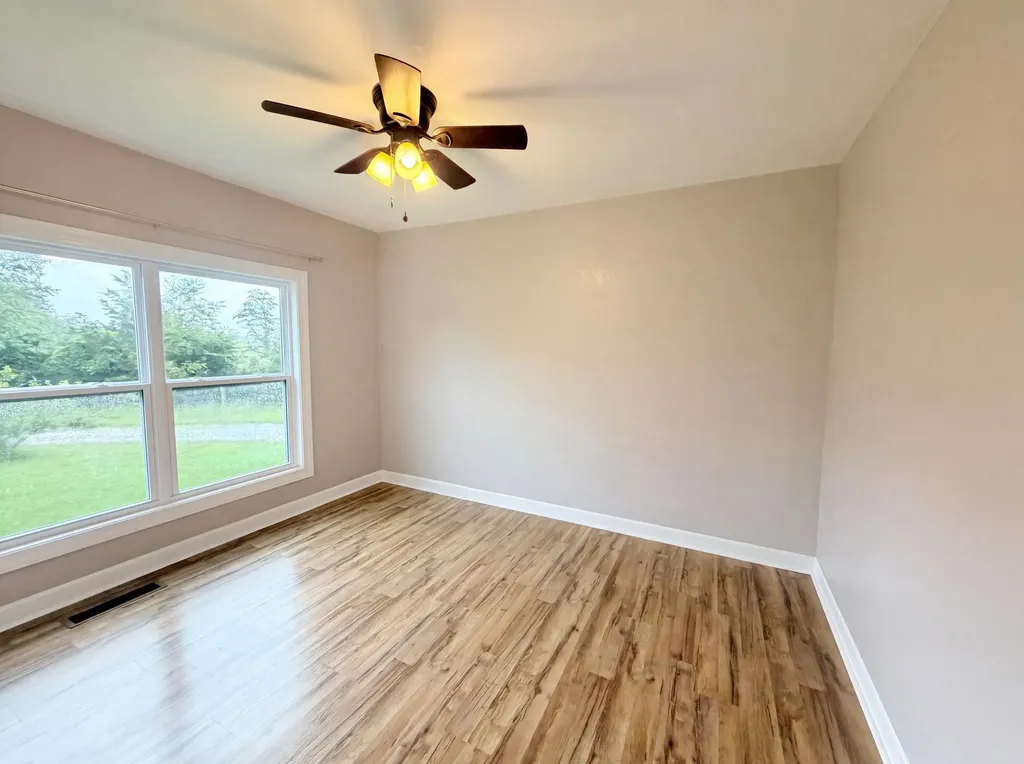 144 Lizzie Wallin Crab Orchard KY 40419