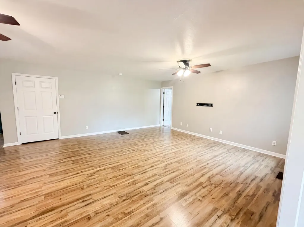 144 Lizzie Wallin Crab Orchard KY 40419