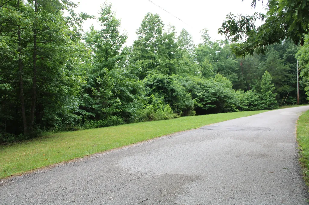 1111 Hollis Road London KY 40741